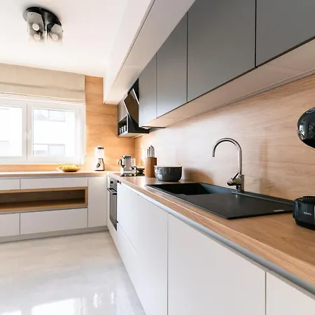Apartment The Pearl Ae 1552