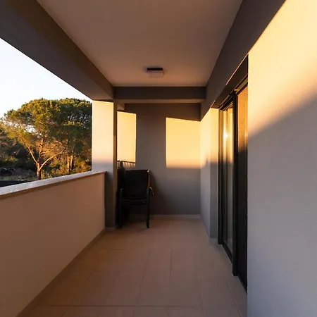 The Pearl Ae 1552 Apartment *