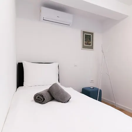 The Pearl Ae 1552 * 扎达尔